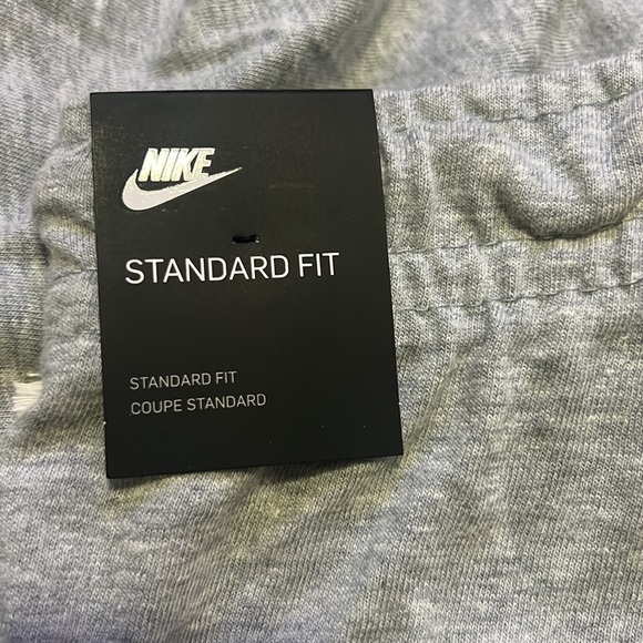 Nike womens Capri - Picture 3 of 4